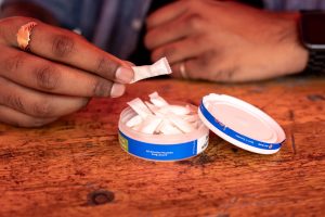 What Does it Feel Like to Use a Nicotine Pouch? How do Nicotine Pouches Feel?插图 Nicotine Pouches